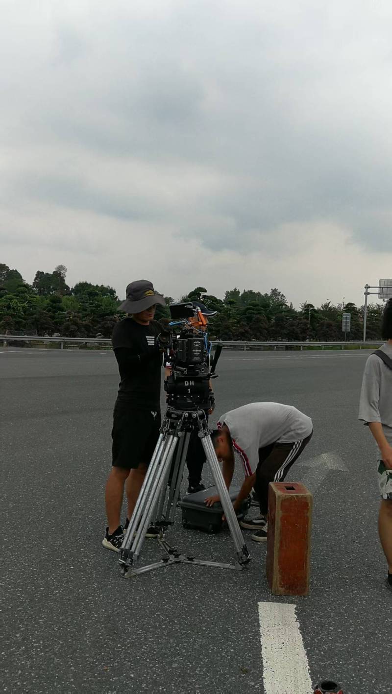 伊川县TVC拍摄公司：唤醒集体记忆，构建跨代际沟通桥梁